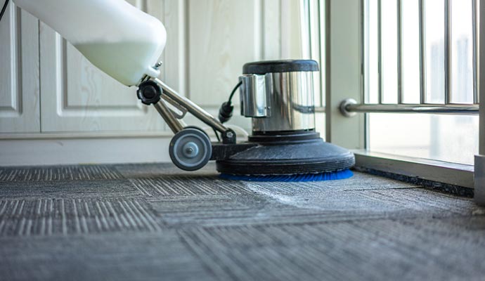 Professional carpet cleaning service at your office