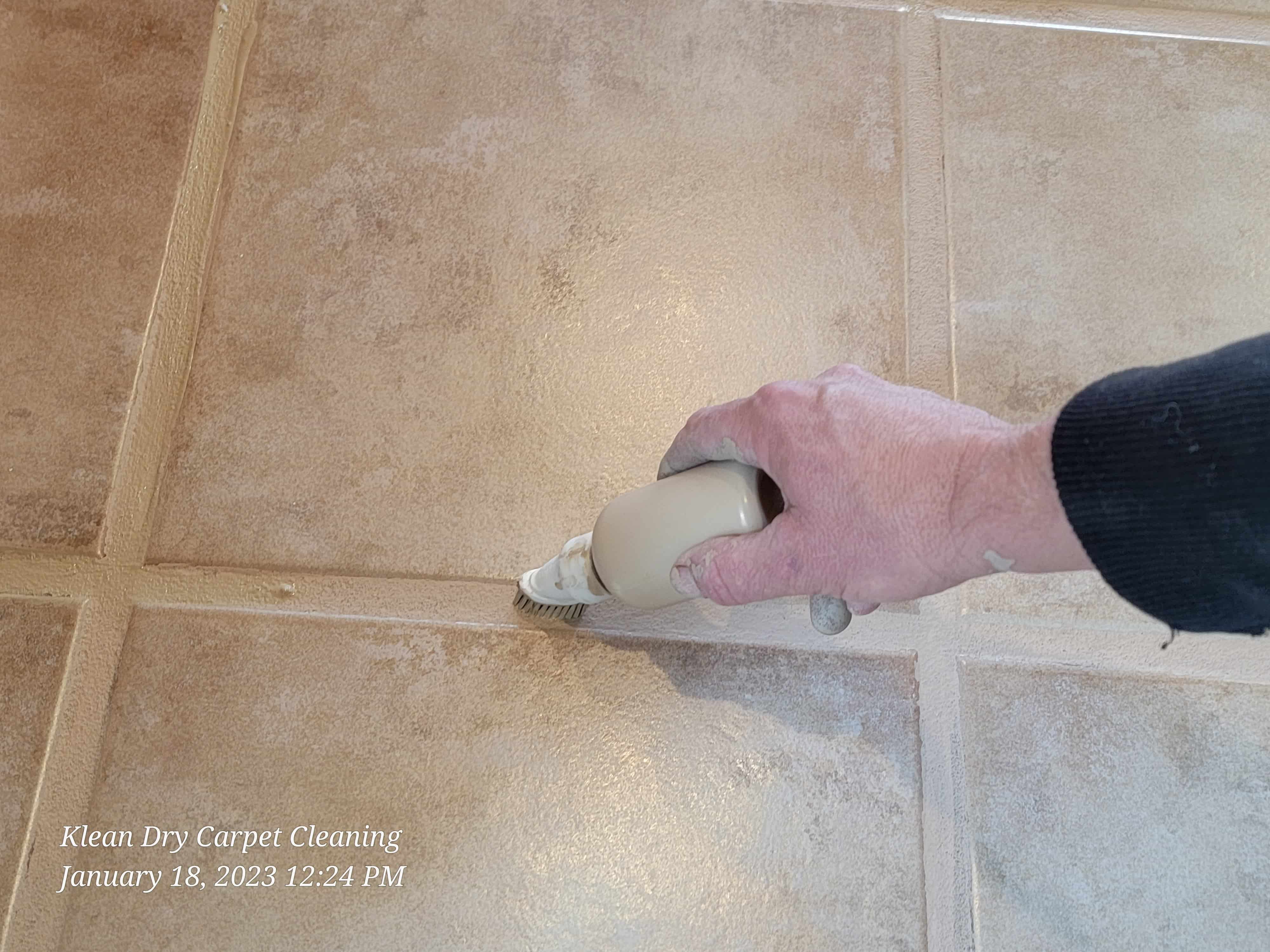 change color of grout